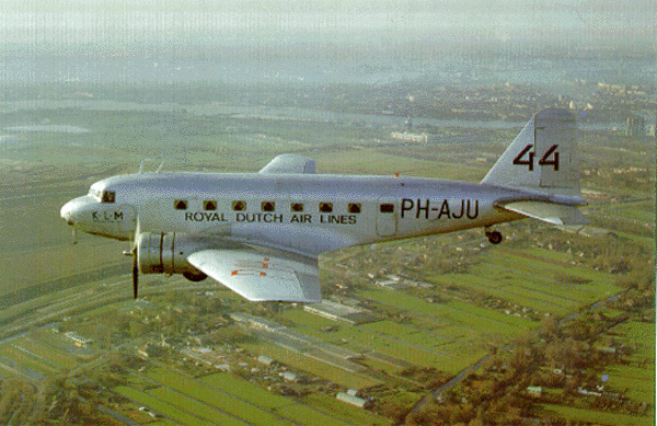 Uiver-2, an exact replica of the original DC-2 Uiver, still flying in Holland