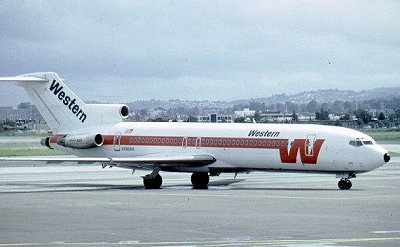 Boeing 727-200 in 1970 'W' livery