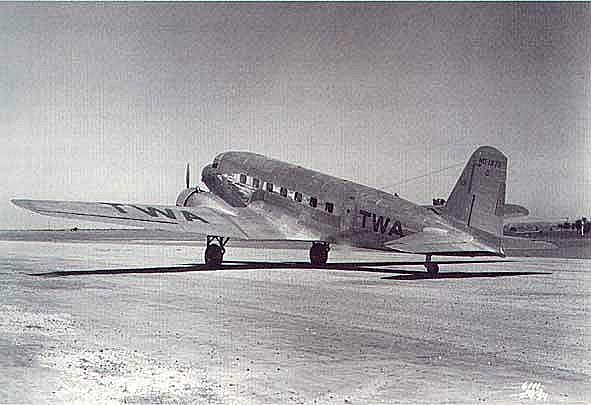TWA DC-2, NC13711
